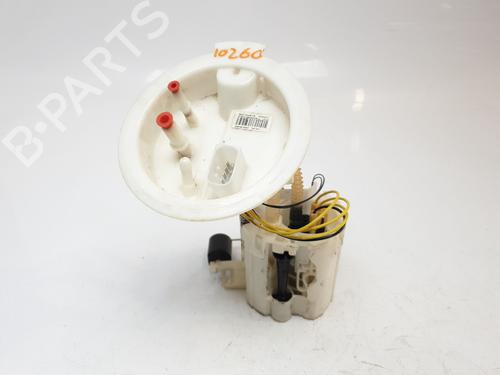 Used Fuel pump BMW 4 Gran Coupe (F36) 420 d (190 hp) 8656073