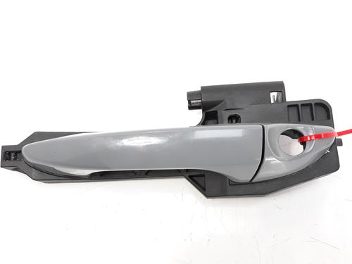 Used Front left exterior door handle HYUNDAI i20 II (GB, IB) [2014-2021]  7025378