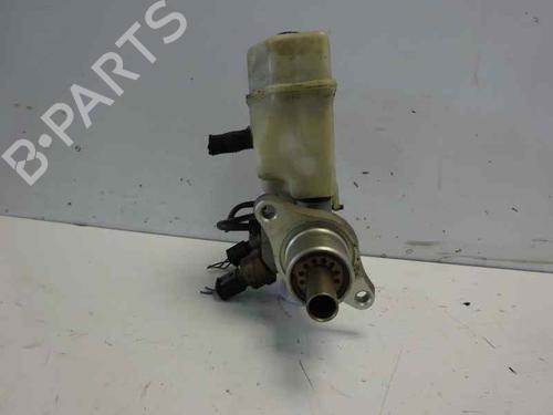 Used Brake master cylinder BMW 3 (E46) 320 d (150 hp) 2682457