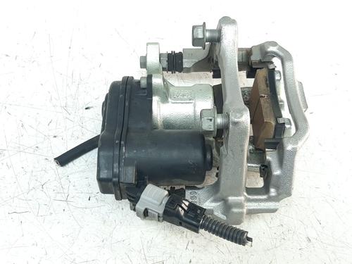 Used Right rear brake caliper TOYOTA COROLLA Hatchback (_E21_, _EA1_, _EH1_) [2018-2025]  18492211