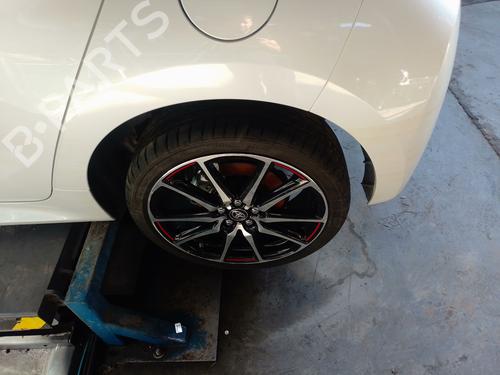 Venstre bagtil støddæmper Venstre bagtil støddæmper TOYOTA YARIS (_P21_, _PA1_, _PH1_) 1.5 (MXPA11) (125 hp) 37074772 37074772