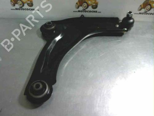 Used Right front suspension arm OPEL VIVARO A Van (X83) 1.9 DI (F7) (80 hp) 2217862