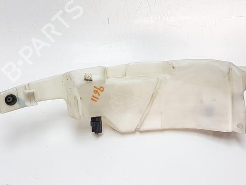 Windscreen washer tank JAGUAR XF I (X250) 3.0 D | BP9585230C113