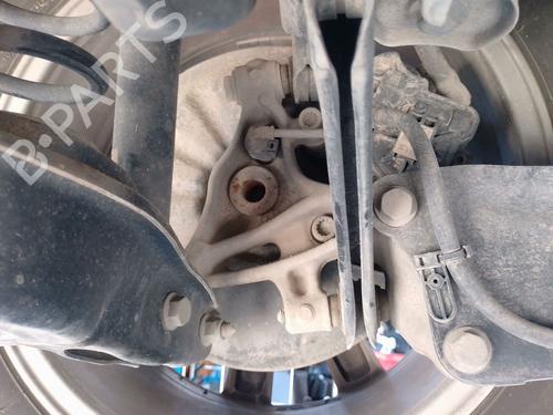 Used Left rear steering knuckle Left rear steering knuckle VW PASSAT B8 Variant (3G5, CB5) 2.0 TDI (190 hp) 36390648 36390648