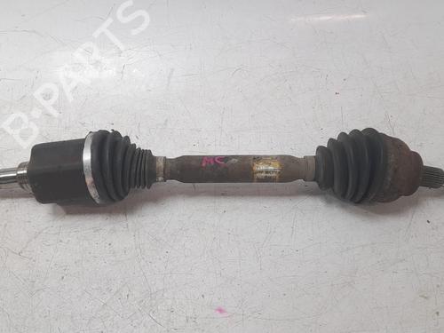 Used Left front driveshaft Left front driveshaft FORD KUGA II (DM2) 1.5 TDCi (120 hp) 33432157 33432157