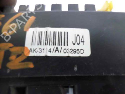 Fuse box HYUNDAI GETZ (TB) 1.1 | BP332034E1 