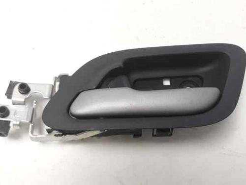 Venstre fortil invendig håndtag HONDA FR-V (BE) 2.2 i CTDi (BE5) (140 hp) 5843087
