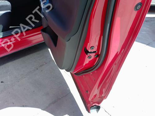 Used Front right lock NISSAN JUKE (F16_) DIG-T 117 (117 hp) 32998792