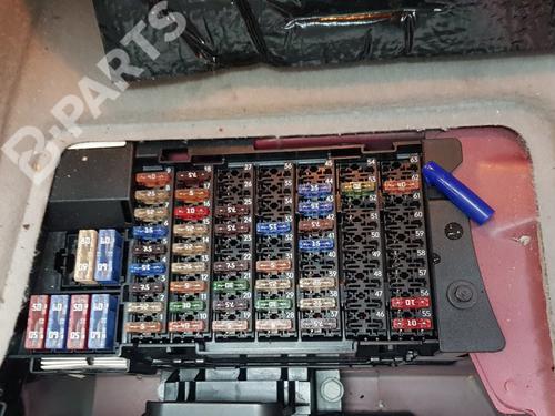 Used Fuse box Fuse box MERCEDES-BENZ B-CLASS Sports Tourer (W245) B 200 (245.233) (136 hp) 9314737 9314737