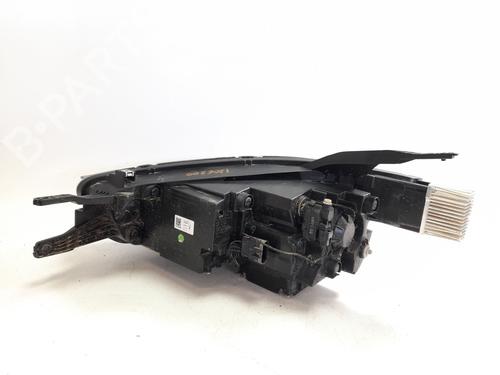 Right headlight MG MG ZS SUV (AZS1) 1.0 T-GDi | BP29234765C29 