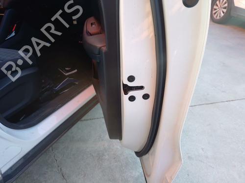 front-right-lock-mg-mg-zs-suv-azs1-2017-33691734 main image