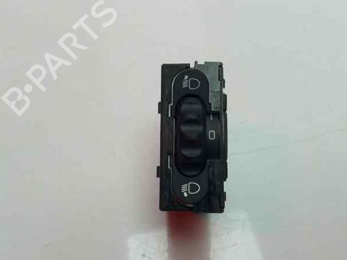 Used Switch RENAULT CLIO III (BR0/1, CR0/1) 1.2 16V (BR0R, BR1D, BR1L, CR0R) (65 hp) 6812622