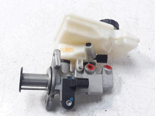 Used Brake master cylinder AUDI A3 Sportback (8VA, 8VF) 1.6 TDI (115 hp) 9218432