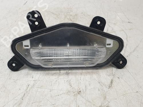 Sentralt baklys KIA SPORTAGE V (NQ5) 1.6 T-GDI MHEV (160 hp) 24807792