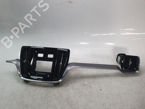 Condotto di aerazione VOLVO S60 III (224) T5 (250 hp) 31802825