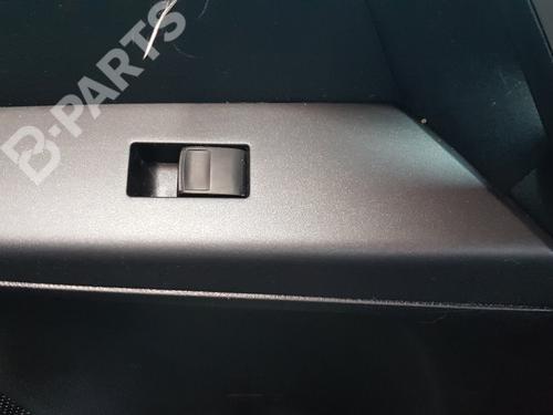Used Right front window switch Right front window switch TOYOTA RAV 4 IV (_A4_) 2.5 Hybrid 4WD (AVA44, AVA44_) (197 hp) 9822586 9822586