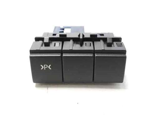 Used Switch PEUGEOT 5008 (0U_, 0E_) 2.0 HDi 150 / BlueHDi 150 (150 hp) 6337580