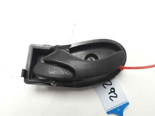 Used Front left interior door handle FORD TRANSIT Van (FA_ _) 2.0 DI (FAE_, FAF_, FAG_) (100 hp) 3209484