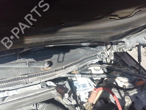 Used Front wiper motor BMW 1 (F40) 118 d (150 hp) 30330308