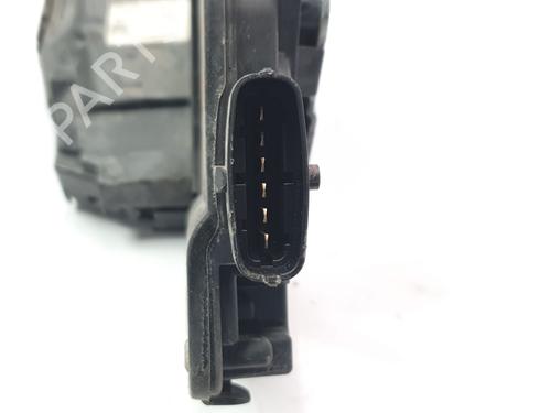 Rear right lock LAND ROVER DISCOVERY SPORT (L550) 2.2 D 4x4 | BP26215632C99 