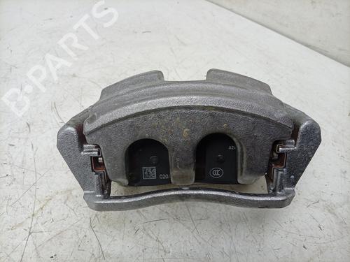 Used Left front brake caliper Left front brake caliper MERCEDES-BENZ EQA (H243) EQA 250+ (243.702) (190 hp) 40129035 40129035