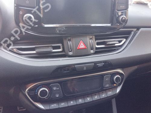 Warning switch HYUNDAI i30 (PDE, PD, PDEN) 2.0 N | BP29001948I22 - Image 2