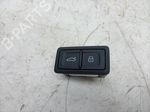 Kombi Kontakt / Stilkkontakt Kombi Kontakt / Stilkkontakt 38285780 38285780