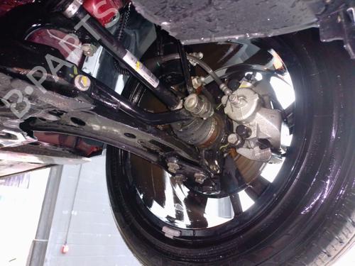 Used Left front steering knuckle MG MG ZS SUV (AZS1) 1.5 VTi (114 hp) 30551240