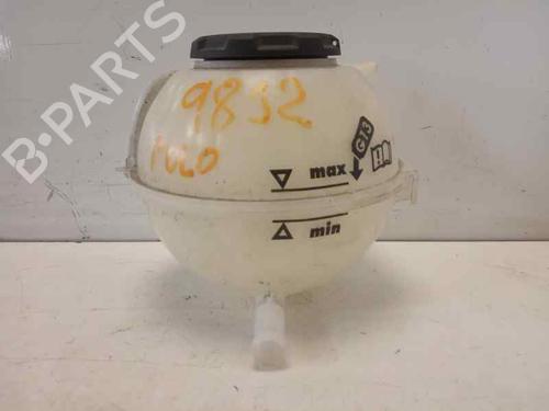 Used Expansion tank VW POLO V (6R1, 6C1) 1.2 TSI (90 hp) 5936366