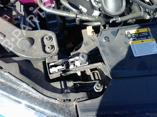 hjelmlås VW T-ROC (A11, D11) 1.0 TSI (116 hp) 31341031