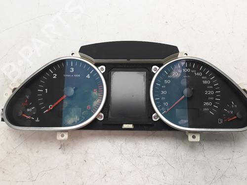 Used Instrument cluster AUDI Q7 Van (4LB) 3.0 TDI quattro (240 hp) 8784572