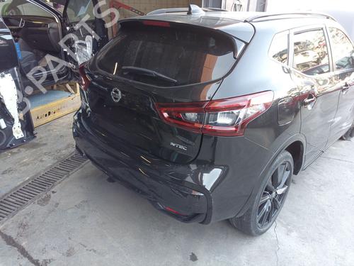 Used Rear axle NISSAN QASHQAI II SUV (J11, J11_) 1.3 DIG-T (140 hp) 24968734