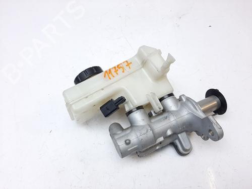 Brake master cylinder AUDI Q3 (F3B) 35 TDI | BP21017240M77 