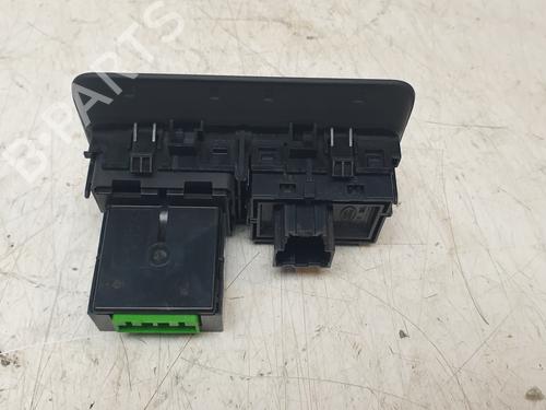 Switch LAND ROVER DISCOVERY SPORT (L550) 2.0 D 4x4 | BP29748076I30