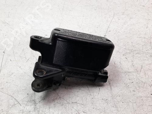 Used Brake master cylinder HONDA JAZZ I (AA) 45 1.2 (45 hp) 24804892