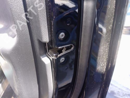 front-right-lock-mercedes-benz-eqa-h243-2021-39237318 main image