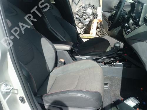 Juego Asientos Juego Asientos TOYOTA COROLLA Hatchback (_E21_, _EA1_, _EH1_) 2.0 Hybrid (MZEH12) (180 hp) 39614568 39614568