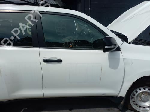 Porta frente direita Porta frente direita TOYOTA LAND CRUISER PRADO (_J15_) 2.8 D-4D (GDJ155, GDJ150) (204 hp) 33760260 33760260