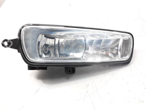 Used Right front fog light FORD FOCUS III [2010-2020]  9501799
