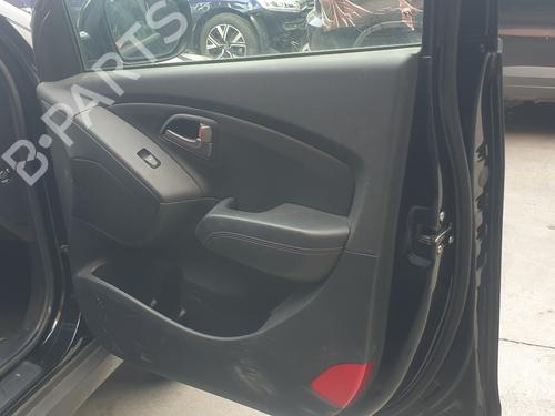 Used Front right window mechanism HYUNDAI ix35 (LM, EL, ELH) [2009-2016]  17728708
