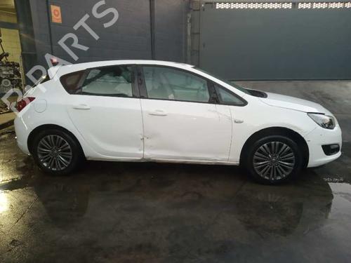 BP8310628I28 | Høyre bak elrute bryter OPEL ASTRA J (P10) 1.7 CDTI (68) BP8310628I28