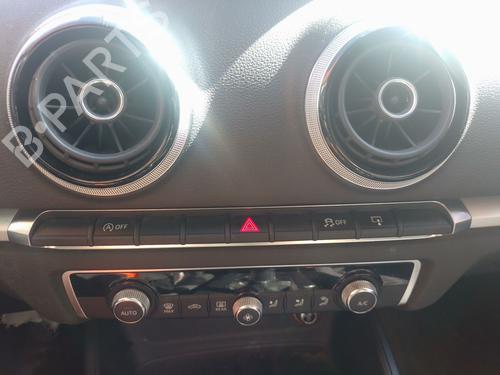 Used Warning switch Warning switch AUDI A3 Sportback (8VA, 8VF) 1.6 TDI (105 hp) 40021126 40021126