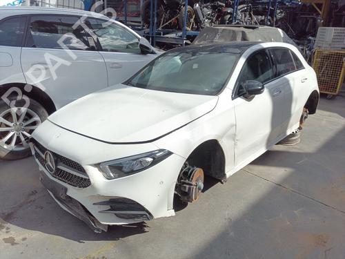 Used Right front steering knuckle MERCEDES-BENZ A-CLASS (W177) A 200 (177.087) (163 hp) 25785927
