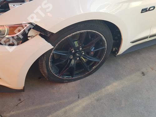 Used Left front steering knuckle Left front steering knuckle FORD USA MUSTANG Convertible 5.0 V8 (422 hp) 9553491 9553491