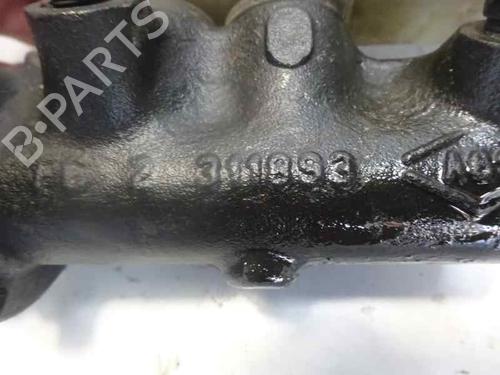 Brake master cylinder RENAULT MEGANE I Classic (LA0/1_) 1.9 D (LA0A, LA0U, LA0R) | BP1607217M77 