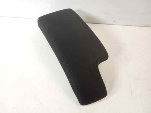 Used Armrest / Center console Armrest / Center console RENAULT MEGANE III Hatchback (BZ0/1_, B3_) 1.5 dCi (BZ09, BZ0D, BZ1W, BZ29, BZ14) (110 hp) 7154366 7154366