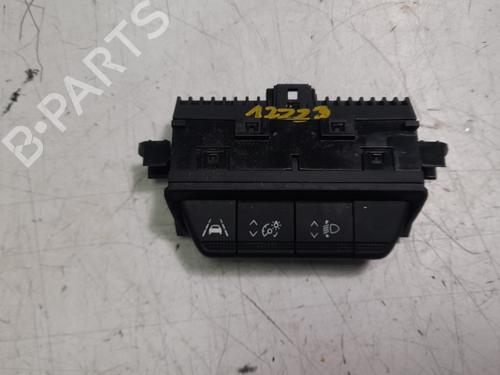 switch-renault-captur-ii-hf_-2020-32097655 main image