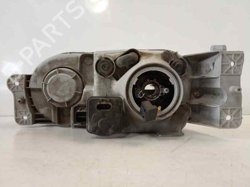 Right headlight HYUNDAI COUPE I (RD) 1.6 i 16V | BP5153223C29 