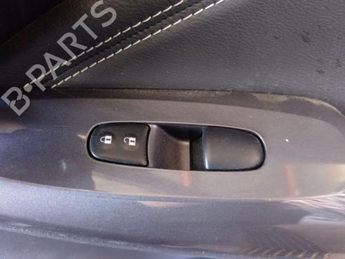 Used Right front window switch Right front window switch NISSAN JUKE (F16_) 1.6 Hybrid (143 hp) 36643803 36643803