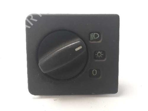 Headlight switch PEUGEOT BOXER Bus (230P) [1994-2002]  6815045